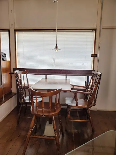 ニジョウヒピン