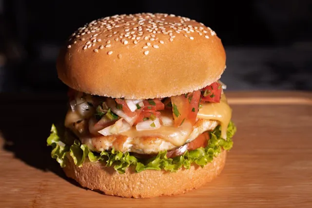 Saloon Burger Delivery