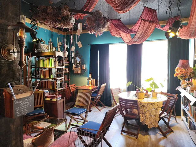 Underworld Cocktail Lounge and Whiskey Bar