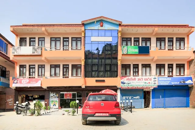 OYO 401 New Star Hotel & Restaurant