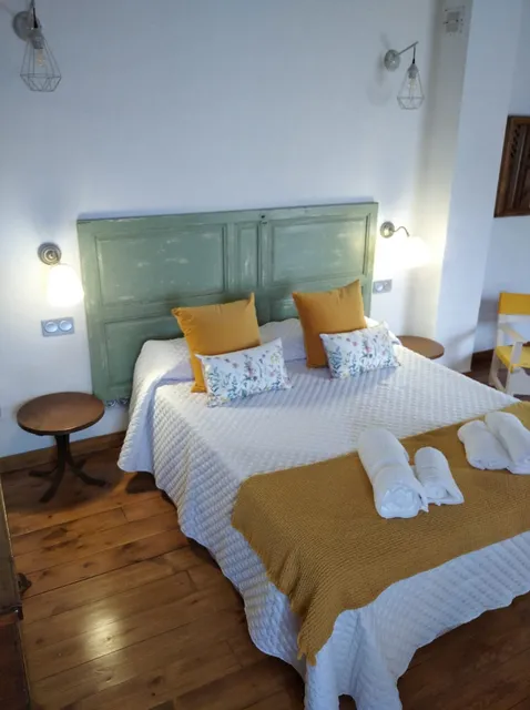 La casita de papel. Alhama de Granada. Alojamiento rural. Casa rural. Vivienda rural.