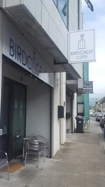 Birdcage Café