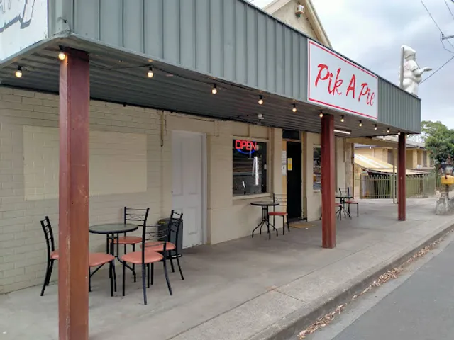 Pik a Pie Bakery McLaren Vale