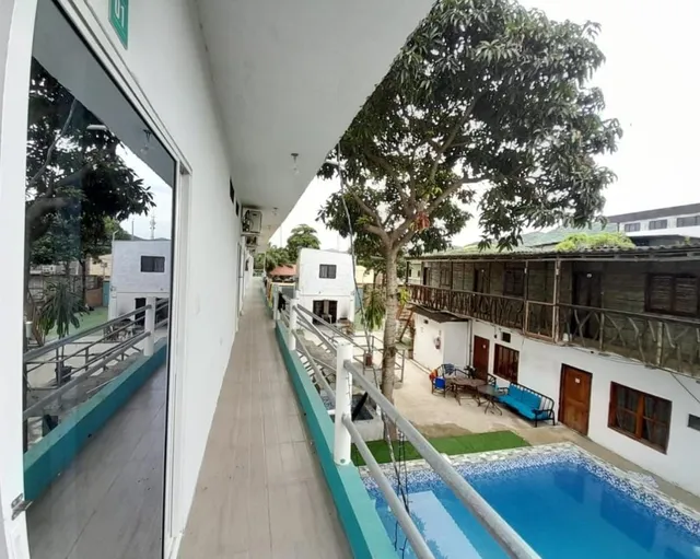 HOSTAL IZUCAM | PISCINA| HABITACIÓN FAMILIAR | CERCA DEL MAR | MANABI | PUERTO LÓPEZ | ECUADOR |