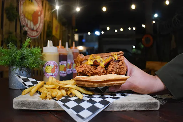 SOLO chicken n' waffles