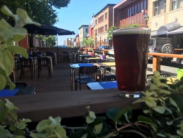 La Porte d'à Côté - Microbrasserie & Restaurant