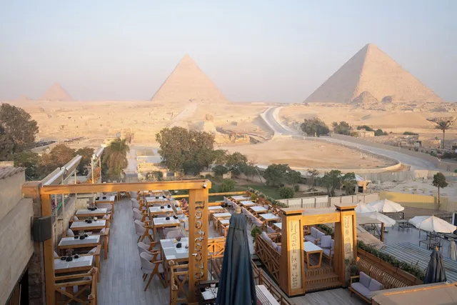 Great Pyramid Inn