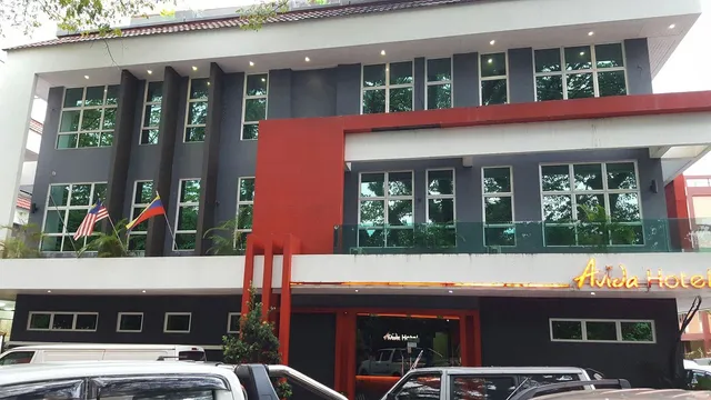 Avida Hotel