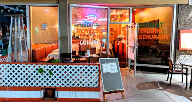 Everest Indian Restaurant