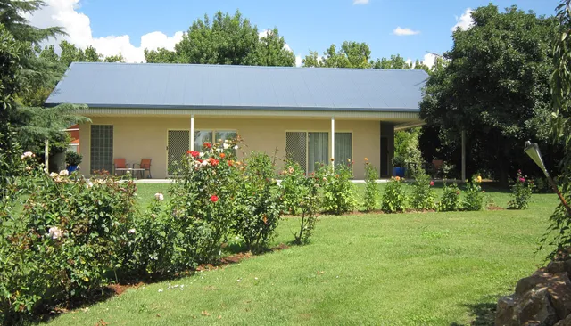 Cottonwoods Cottages Accommodation