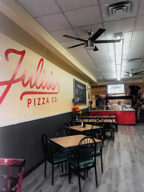 Julio's Pizza Co.