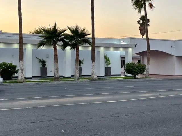 Hotel y Suites Panda