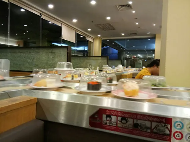 Sushi King • Bintang Plaza • Miri