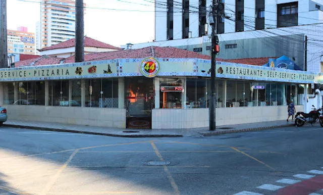 Restaurante Grill 44