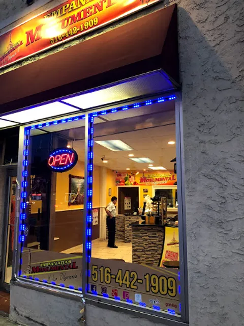 Empanadas Monumental Freeport Long Island