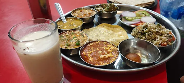 Swad Ganga Bhojnalaya