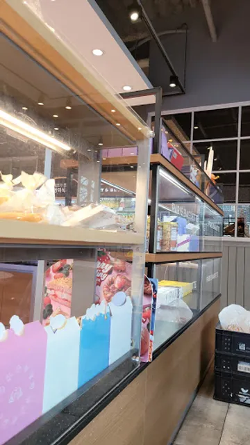 Paris Baguette Yonggok Nundul Branch