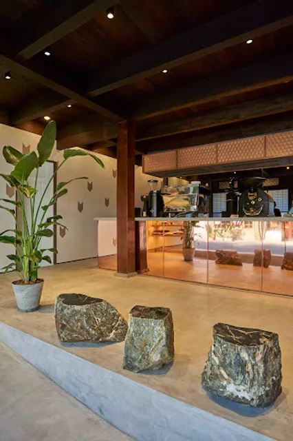 CAFÉ KITSUNÉ ROASTERY