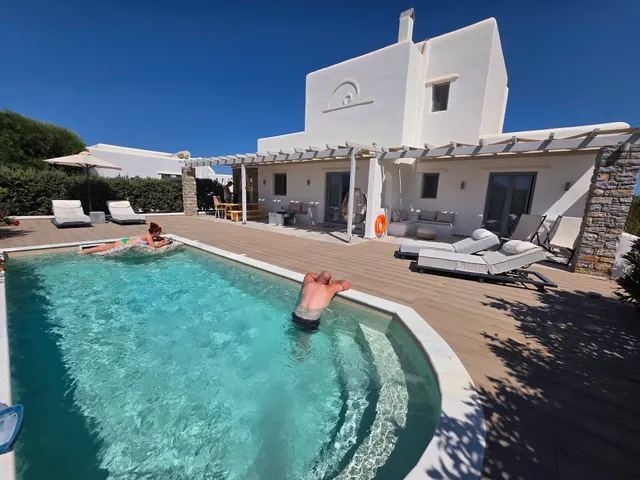 Isalos Villas Naxos