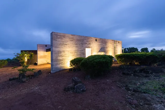 Montemar - Galapagos Eco Luxury Villas for Groups & Families