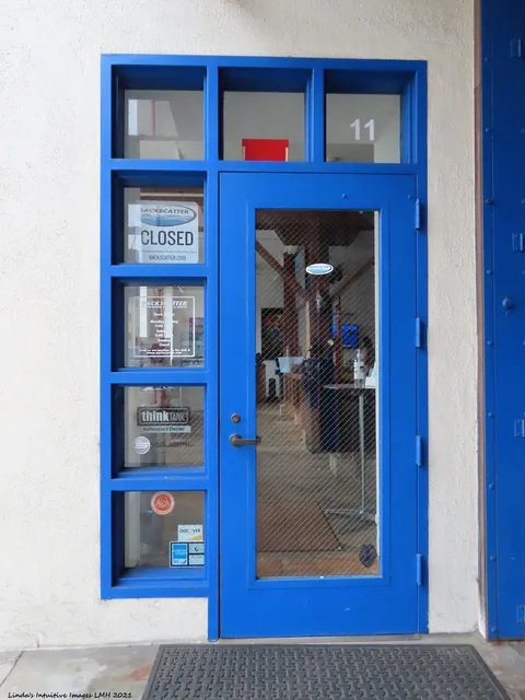 Backscatter Underwater Video & Photo