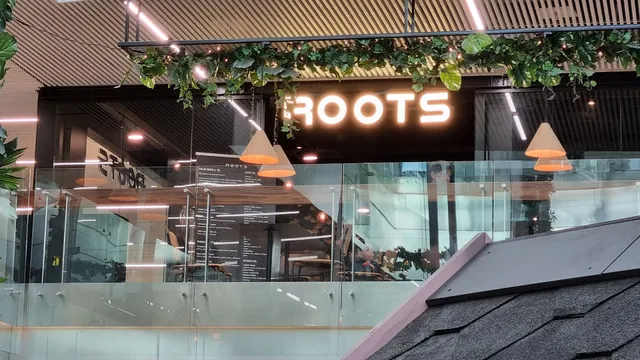 ROOTS Juice & ’Wich