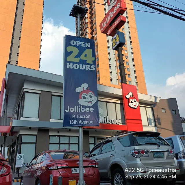 Jollibee - P. Tuazon- 13th Ave Cubao