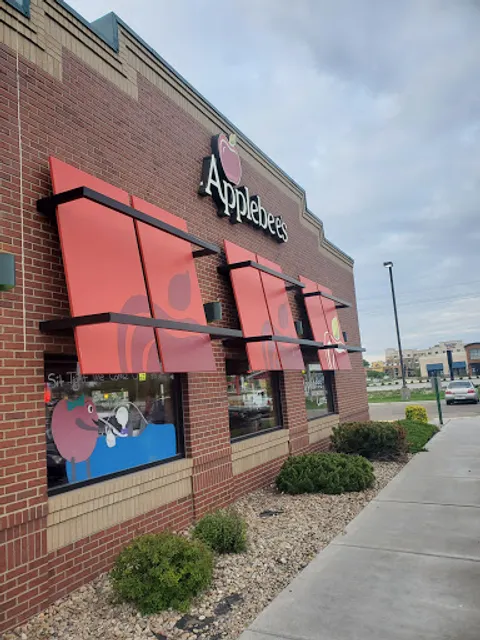 Applebee's Grill + Bar