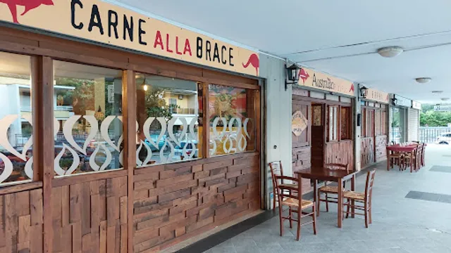 Australian Risto Pub Latina