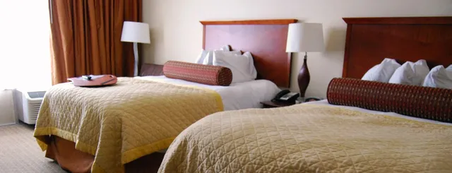 Norfolk Country Inn & Suites