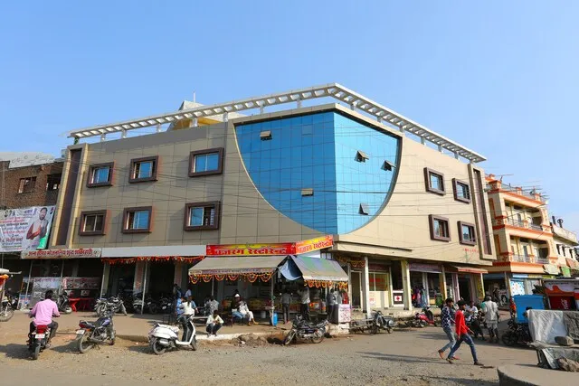 OYO Hotel Dev Shree