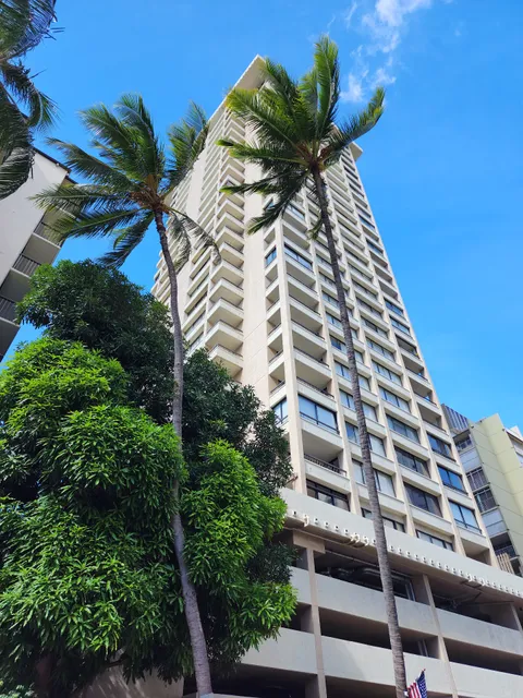 Aloha Towers Condominium