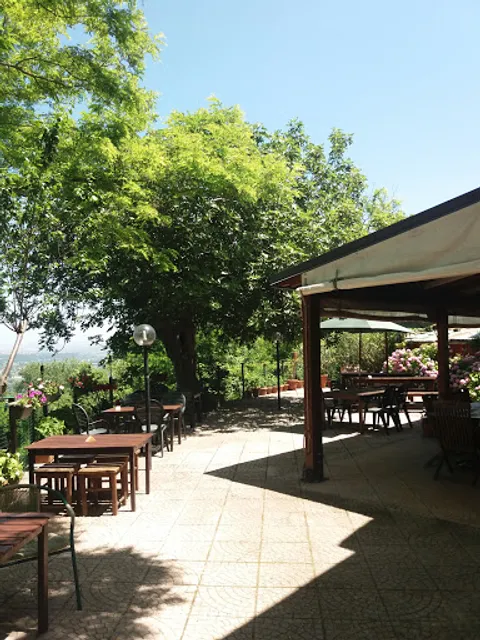 Tamburo Battente Osteria Marchigiana