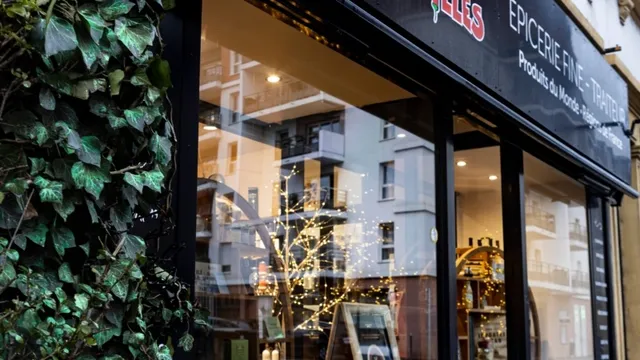 LE PAPA DES PAPILLES