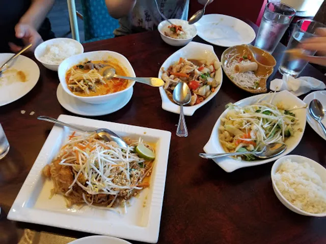 Coconut Thai Restaurant (Chilliwack)