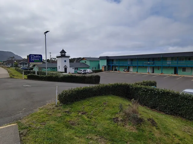 Dublin House - Yachats, Oregon Hwy 101