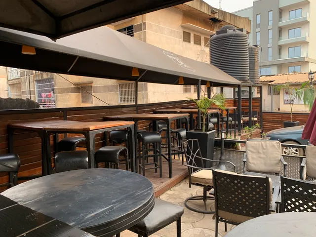 Route 66 Bar & Grill Bastos Yaounde