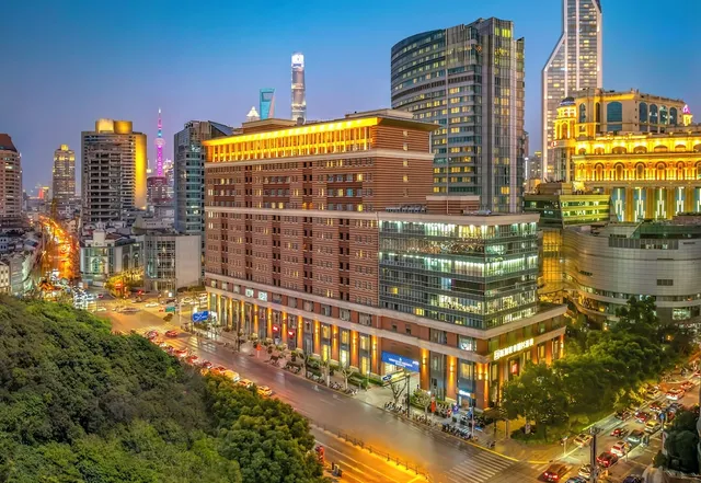 Green Court Serviced Apartment