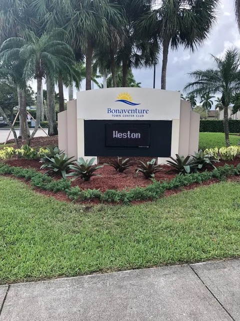 Bonaventure Town Center Club