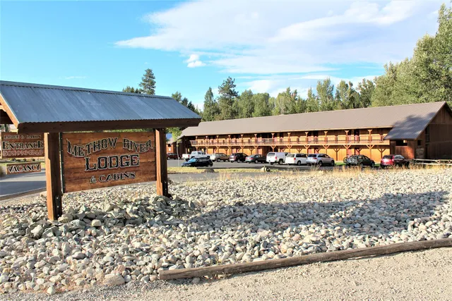 Methow River Lodge and Cabins