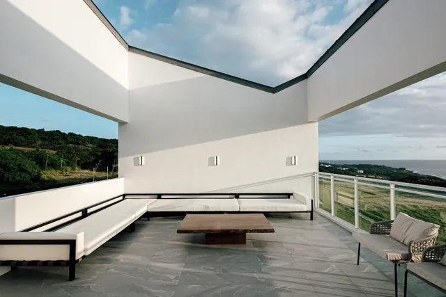 日光·嶼南 SUNLIGHT ON THE PENINSULA