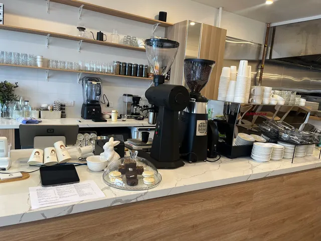 Sheila Coffee & Food cafe