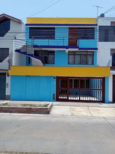 Royal Sweet Dreams Airport B&B