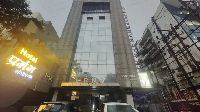 HOTEL PRASANG-BEST HOTEL IN ADAJAN SURAT,