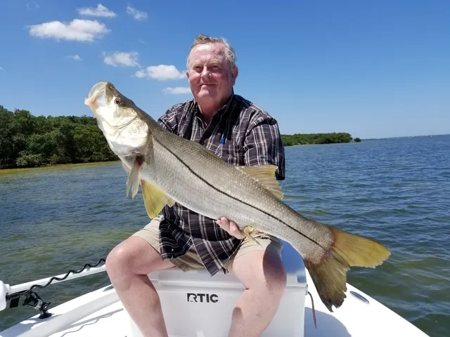 Flatsmonster Inshore Fishing