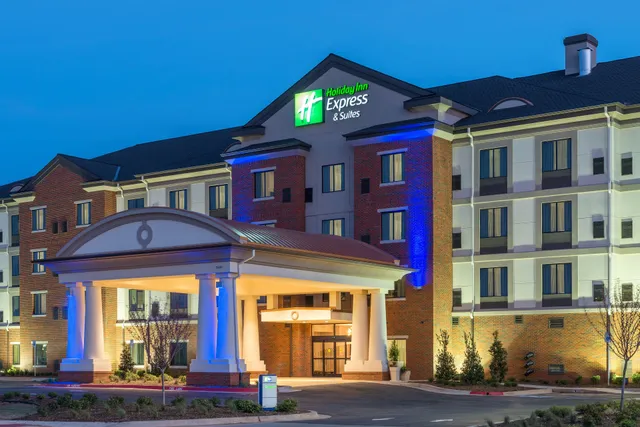 Holiday Inn Express & Suites Norman by IHG