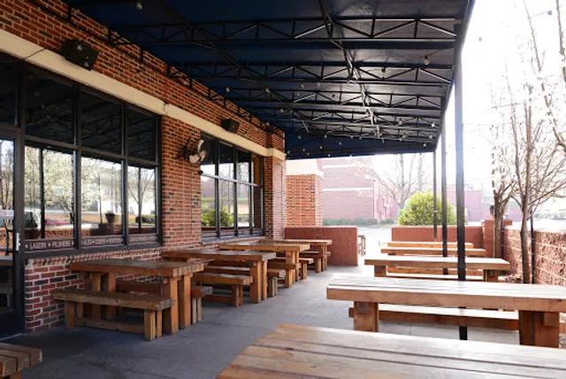 Flying Saucer Draught Emporium