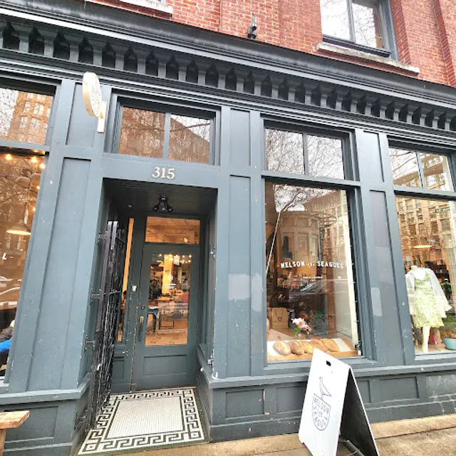 Nelson the Seagull Cafe | Sourdough Baked Daily