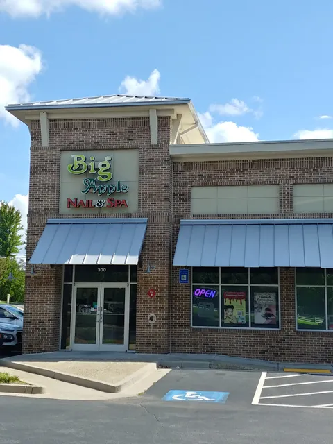 Summit at Towne Lake