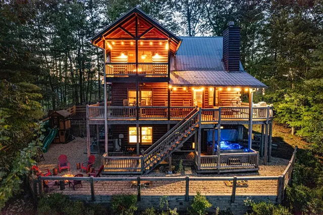 Cherry Log Summit Cabin